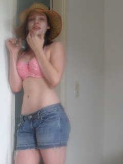 Hot british milf selfies - naked amateur wife - N