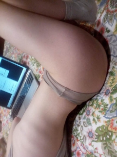 Hipster amateur blonde - kinky teen loves her selfies - N