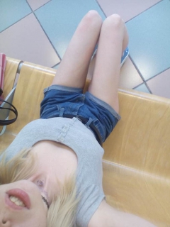 Hipster amateur blonde - kinky teen loves her selfies - N