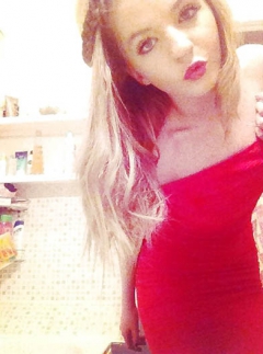 Juicy amateur teen nudes - tight and skinny blonde selfies - N