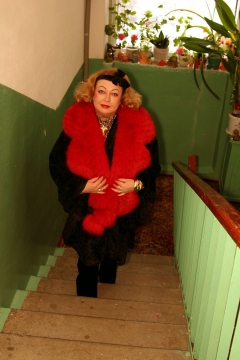 Fur Barynya - N
