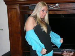 CLOSEUP TEEN PUSSY PICS - N