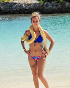bikini girl 9 - N