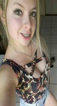 blondes gift - N