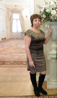 Beautiful mature women - N