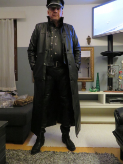 Juha Vantanen,finnish gay - N