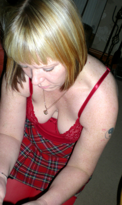TOWN SLUT WITH TOYS - N