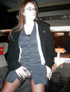 001 Upskirt from the web - N