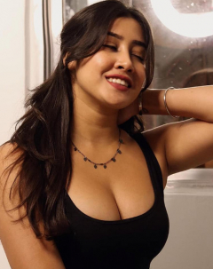 Sexy Model #12 - N