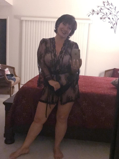Gorgeous Amateur Mature Cocksucker Black Lingerie Photo Shoo - N
