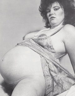 Pregnant women - how beautiful they are!!! - N
