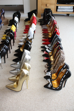 Lisa Rountree High Heel Collection. - N