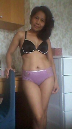 Sexy Pics of Mrs. Marie G. Gundran of Tubao Sex Scandal - N