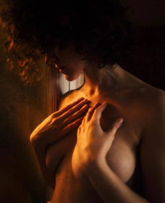 Body eroticism - N