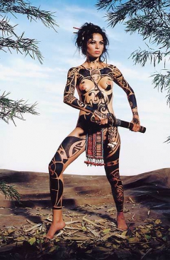 Pierced Tatoo Queen 3 - N