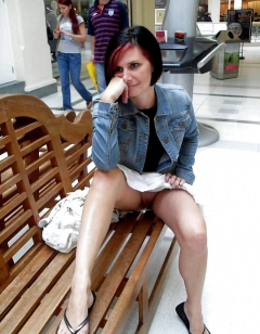 Pussy Shopping 12 - N