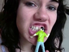 Lucy Skye - Giantess Lucy Eats Losers FemDom