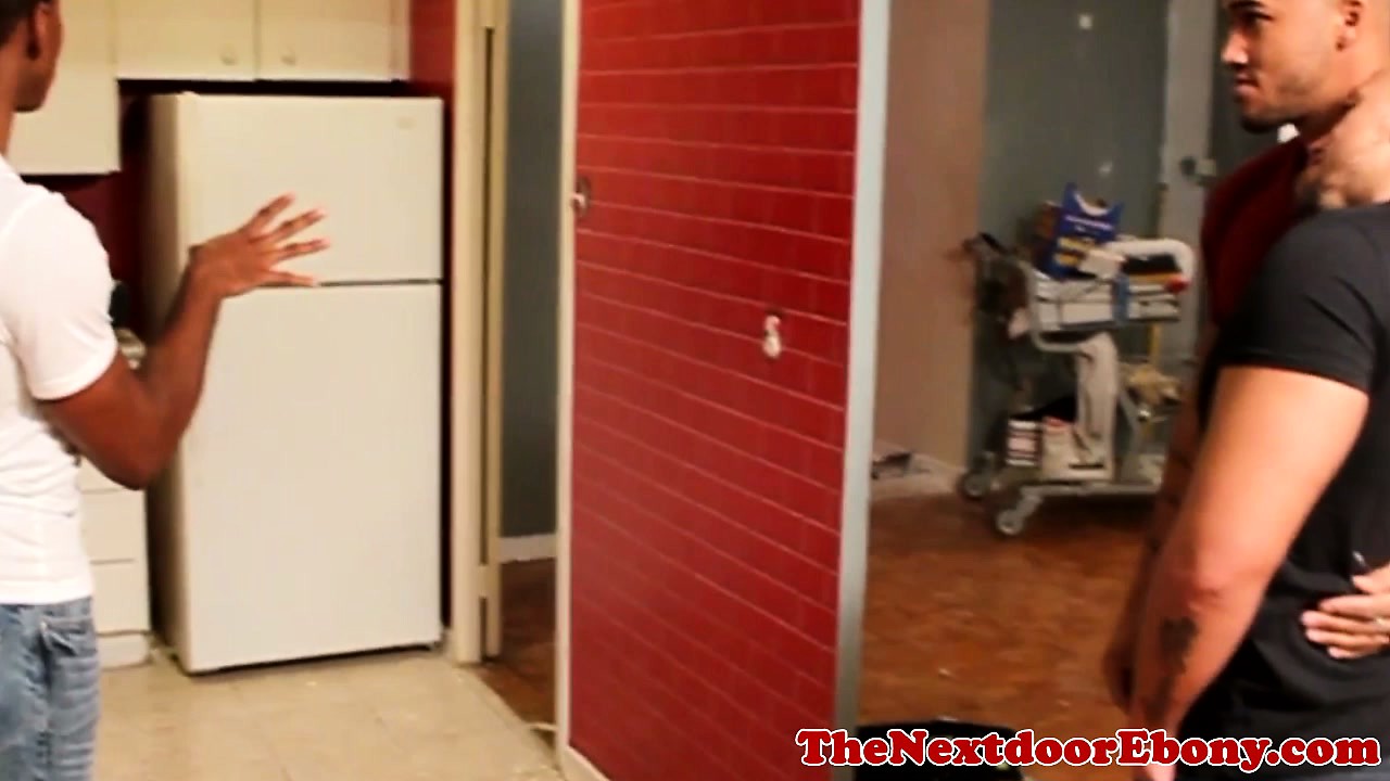 Gaysex interracial jocks threesome fun