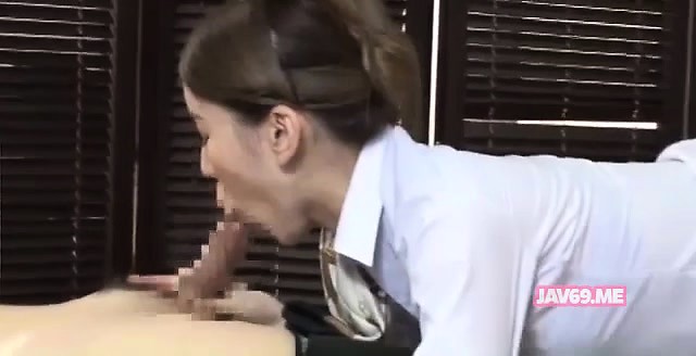 Seductive Japanese Babe Banging