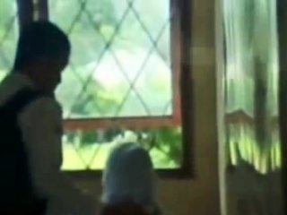 Budak Sekolah Romen Dalam Kelas at DrTuber