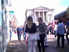 skin-tight-white-jeans-teen