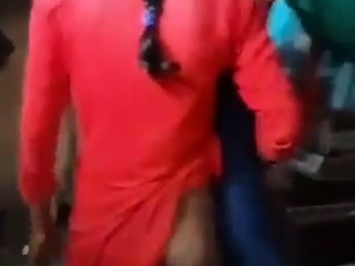 गरीब देहाती प्रेमियों