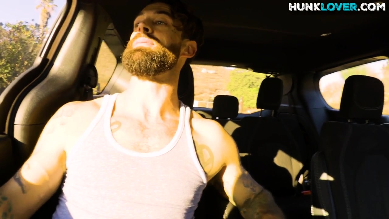 Tattooed hairy hunk barebacked by stud