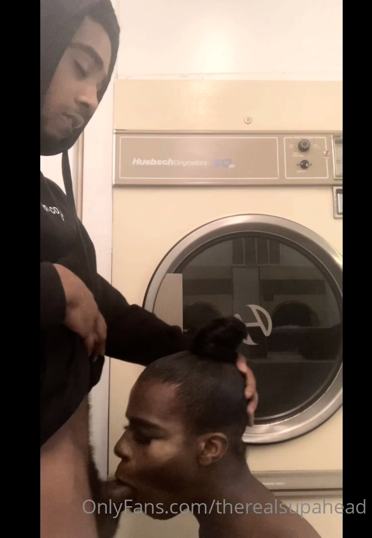 Amateur gay blowjob
