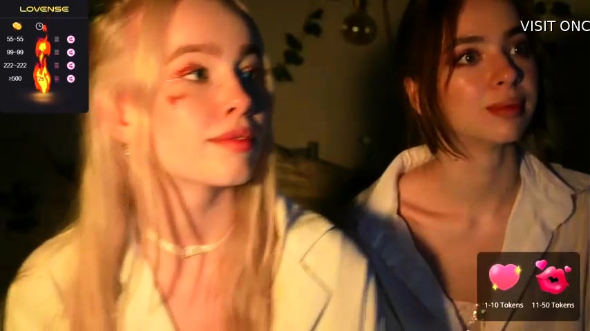 Amateur Webcam Teen Masturbates And Teases