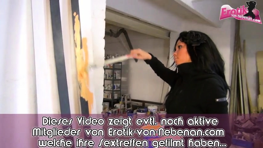 Intern seduces her boss on the construction site