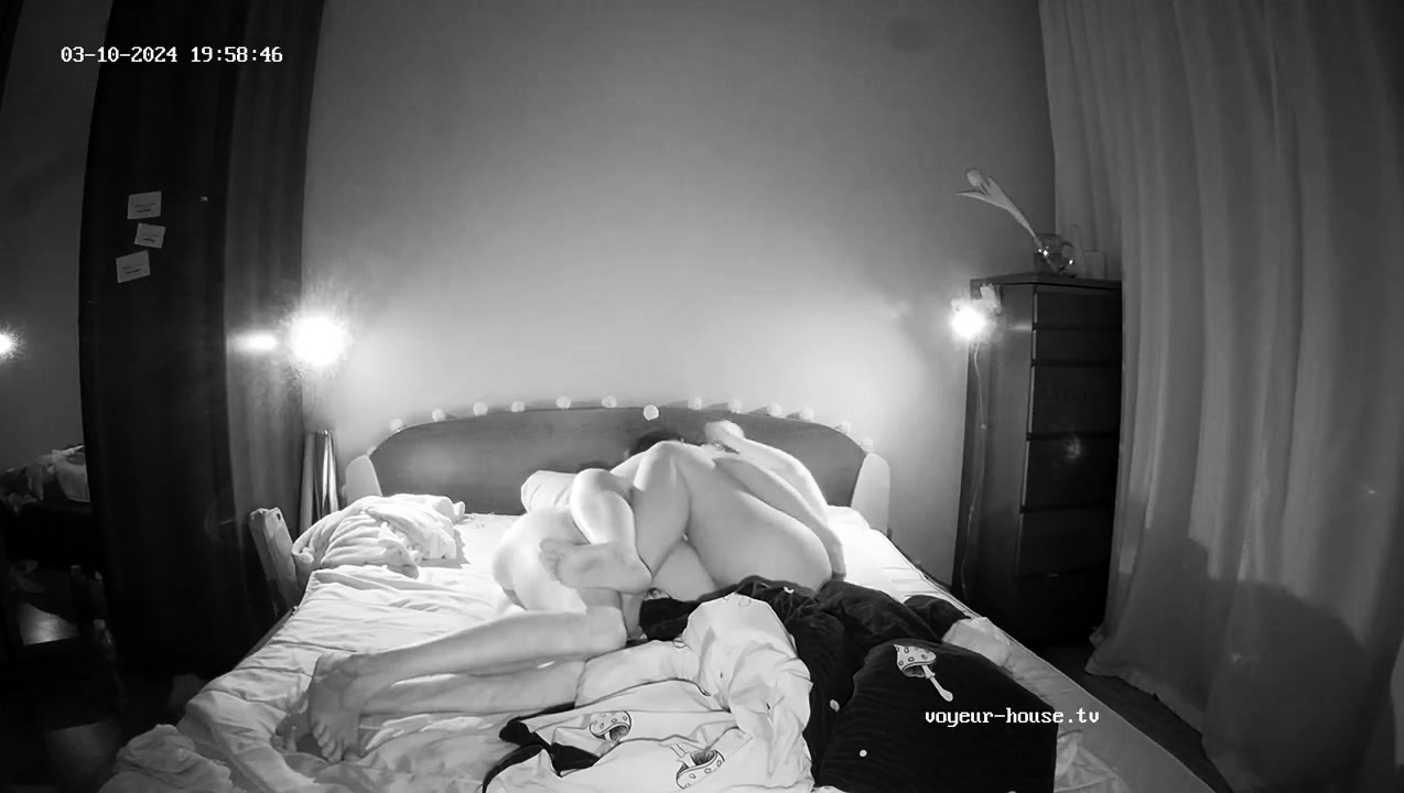 Amateur sex hidden cam