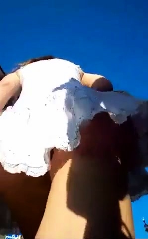 Amateur ass rammed outdoors