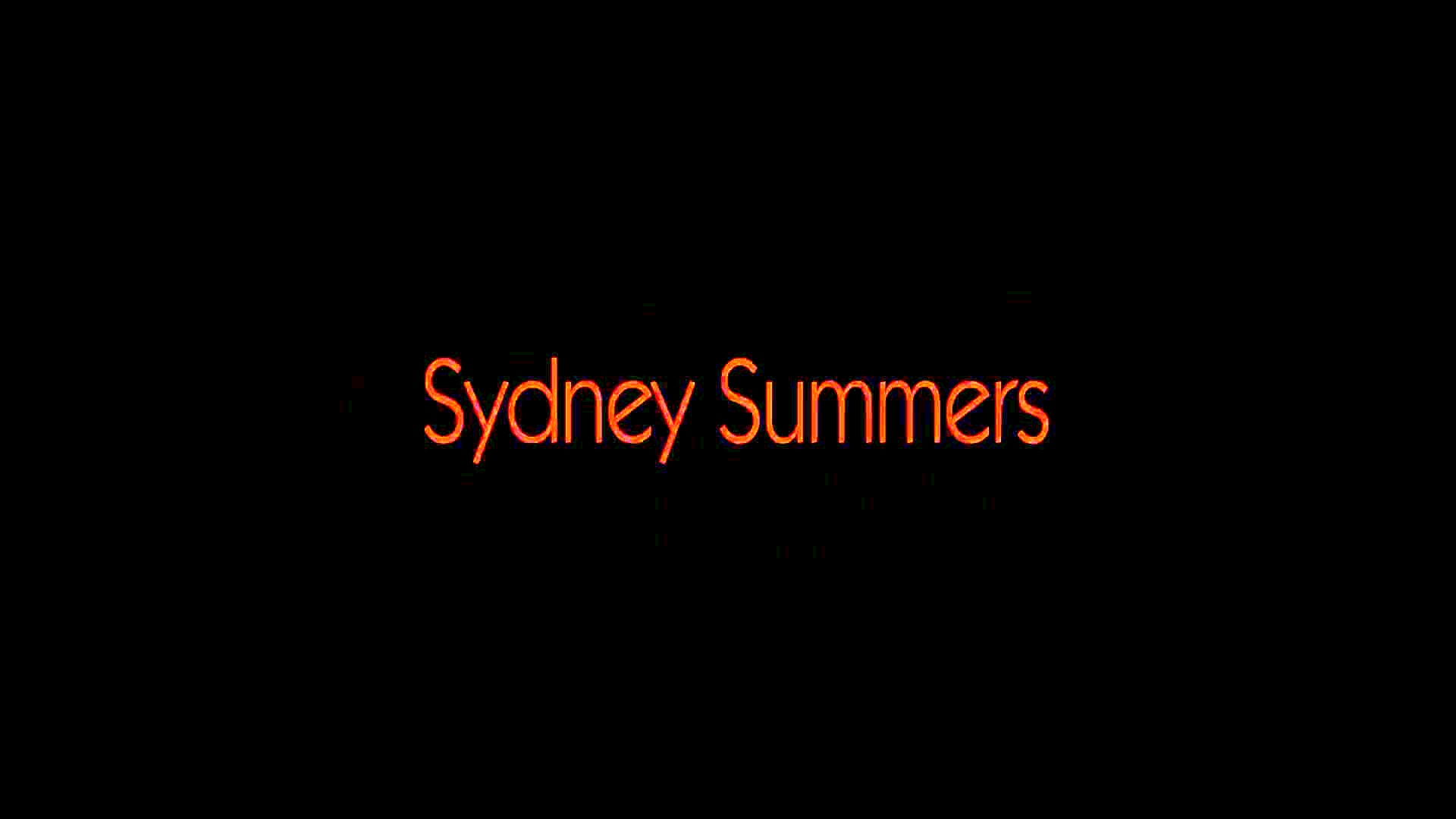 GROOBYGIRLS Get Comfy With Sydney Summers