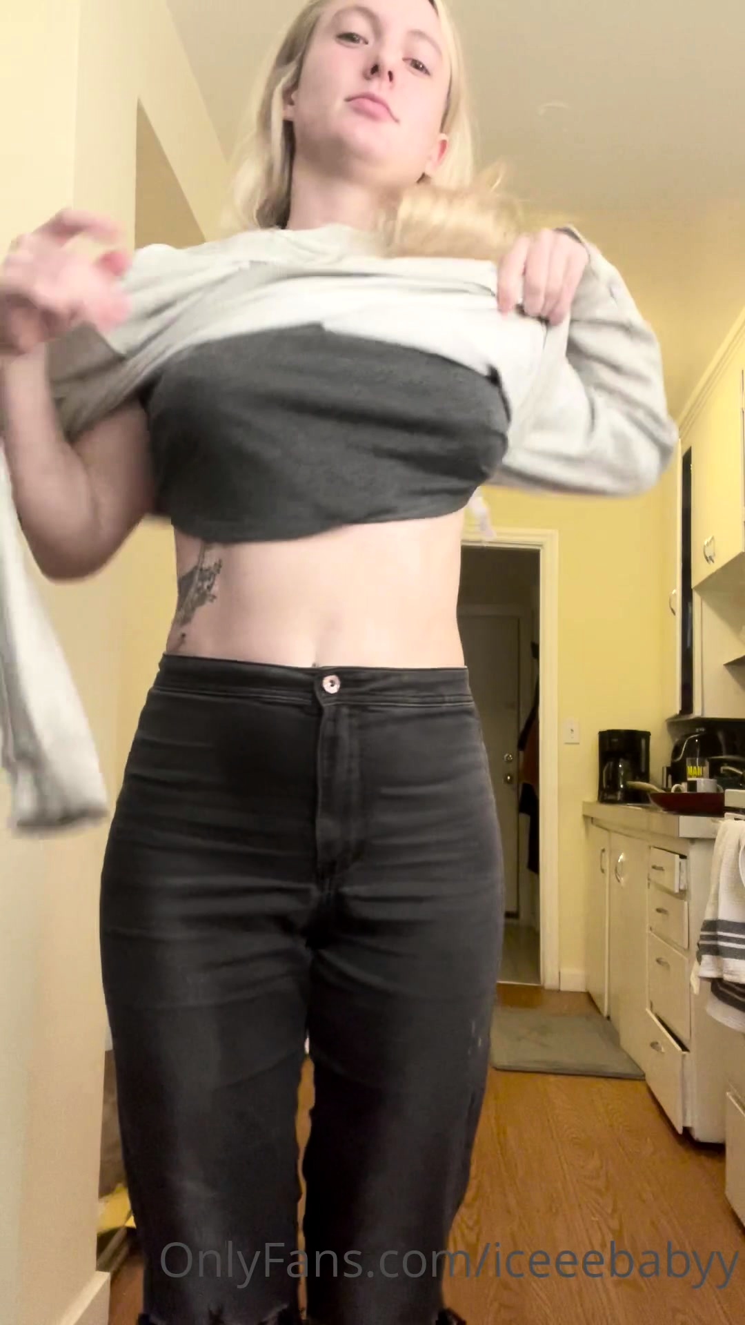 Solo Amateur Blonde Teen Homemade Pussy Masturbation