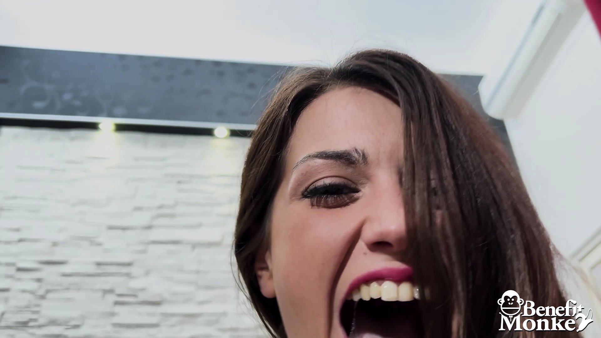 Experiencia caliente with Valentina Lapiedra