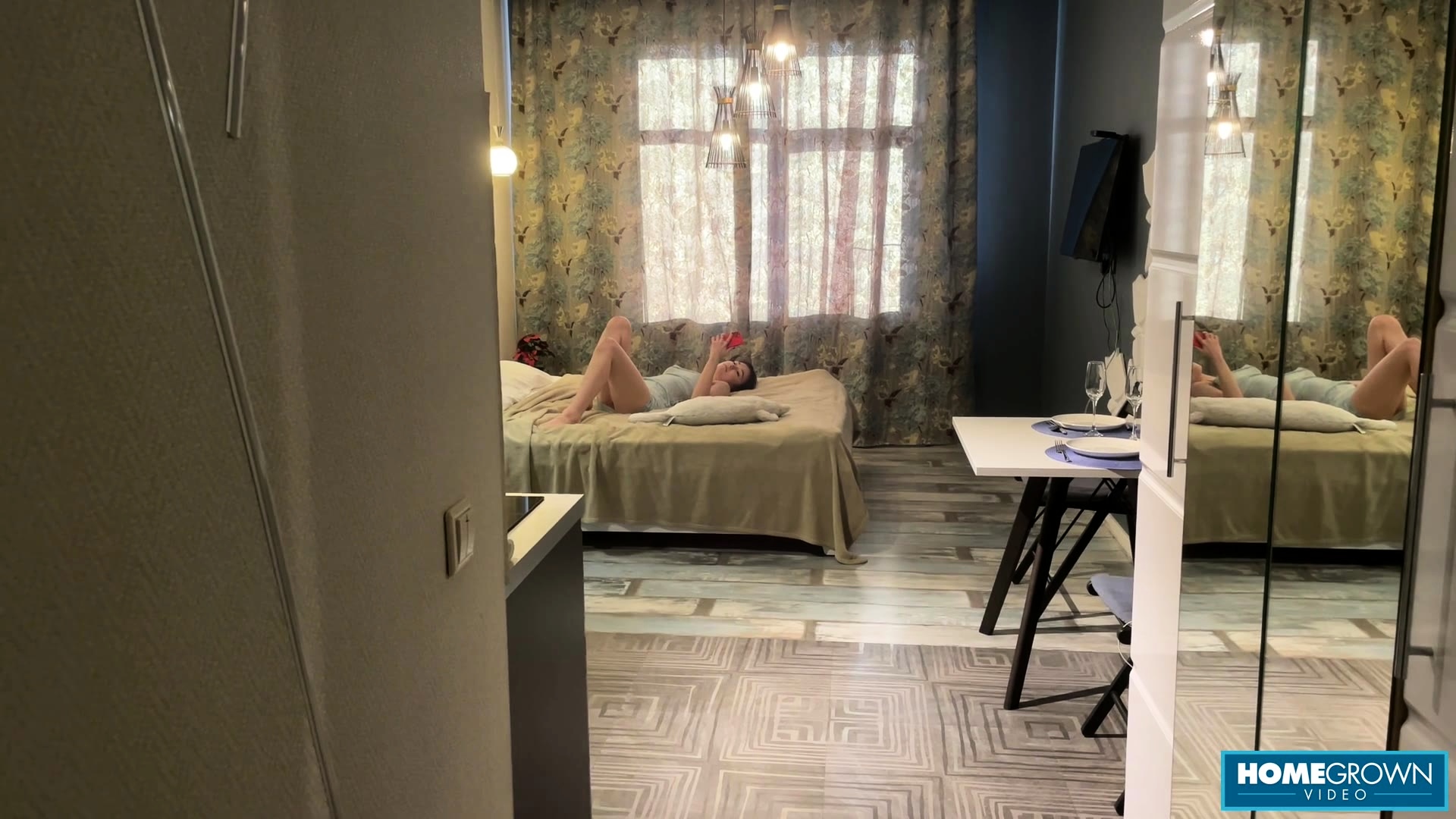 Sara Bork gets her slim body in splooge after drilling
