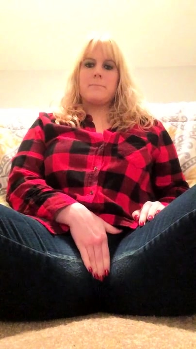 Big Boobed Blonde Masturbates With A Dildo In The Bathroom