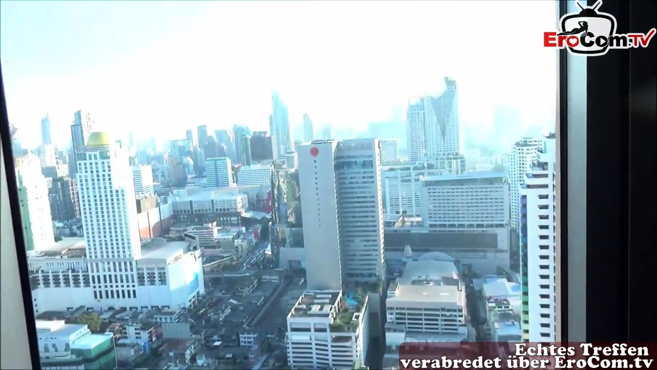 Blonde teen cheats on a sex date