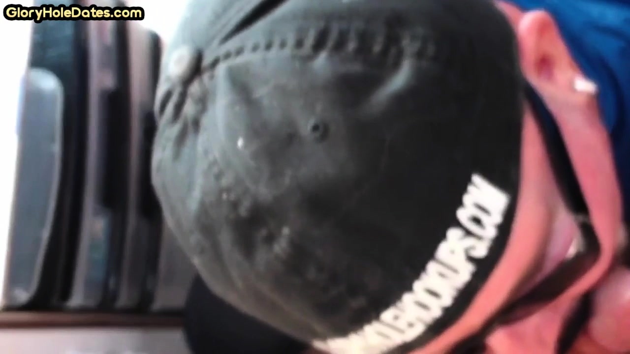 Real gloryhole amateur giving head