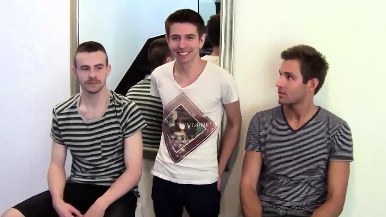 Attractive Australian Gay Nic Banged By Hung Dane In 3some