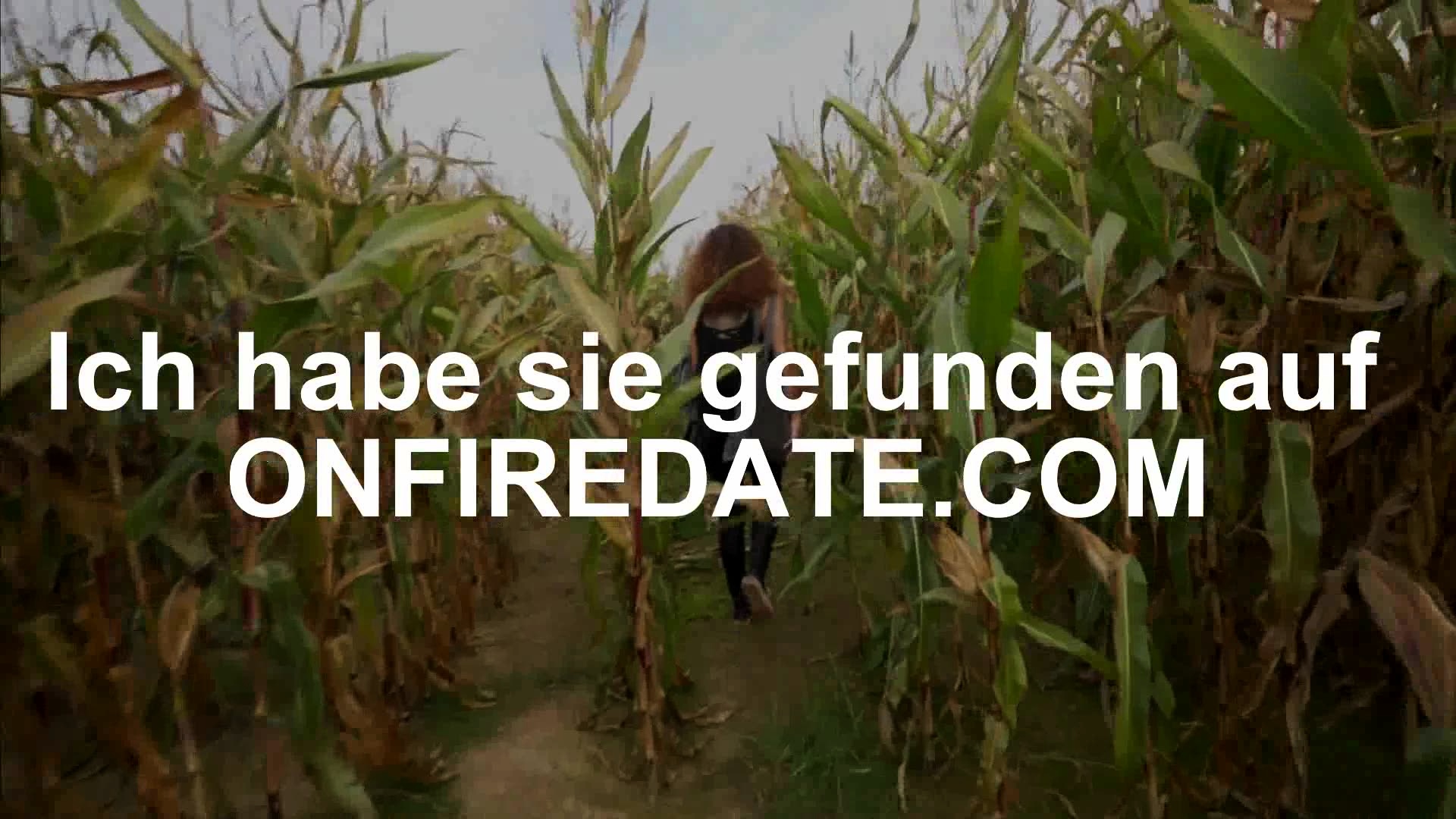 Sex im Maisfeld mit Rothaariger Deutsche