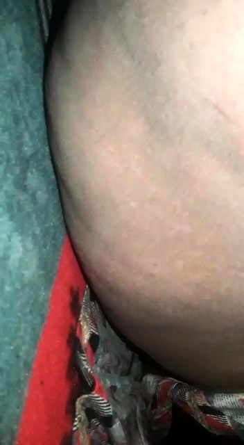 Punjabi darty women in bathroom show black body 1