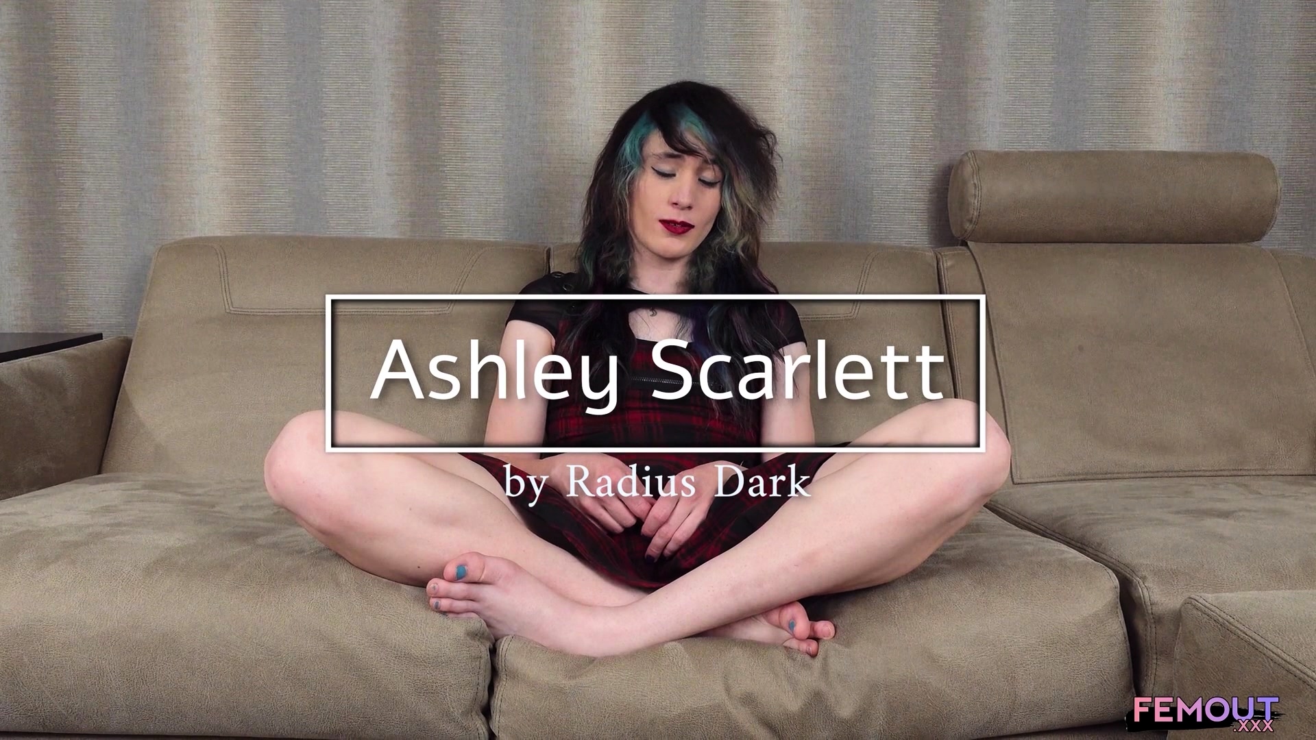 FEMOUT XXX Ashley Puts Her Best Feet Forward