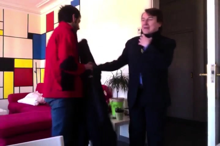 Amateur Gay Man Sucks a Delicious Older Man