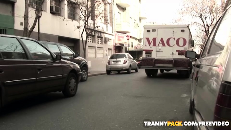 Petite tranny Marian Ferrero sucks her boyfriend in the