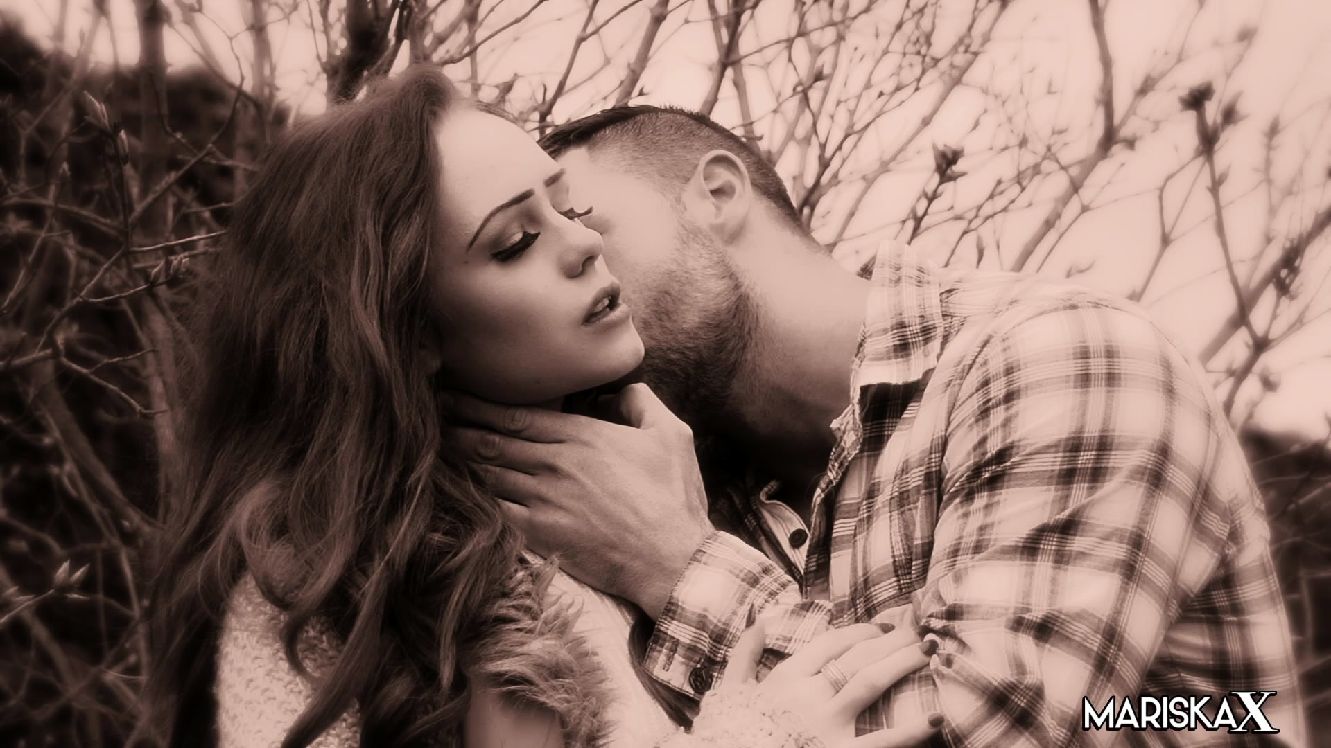 MARISKAX Adorable redhead Ella Hughes rides her man