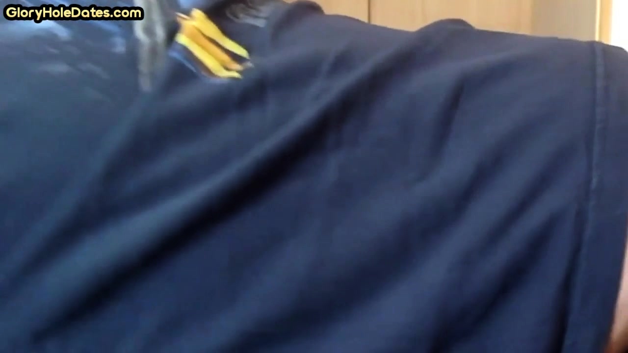 Amateur DILF gets fucked in gloryhole