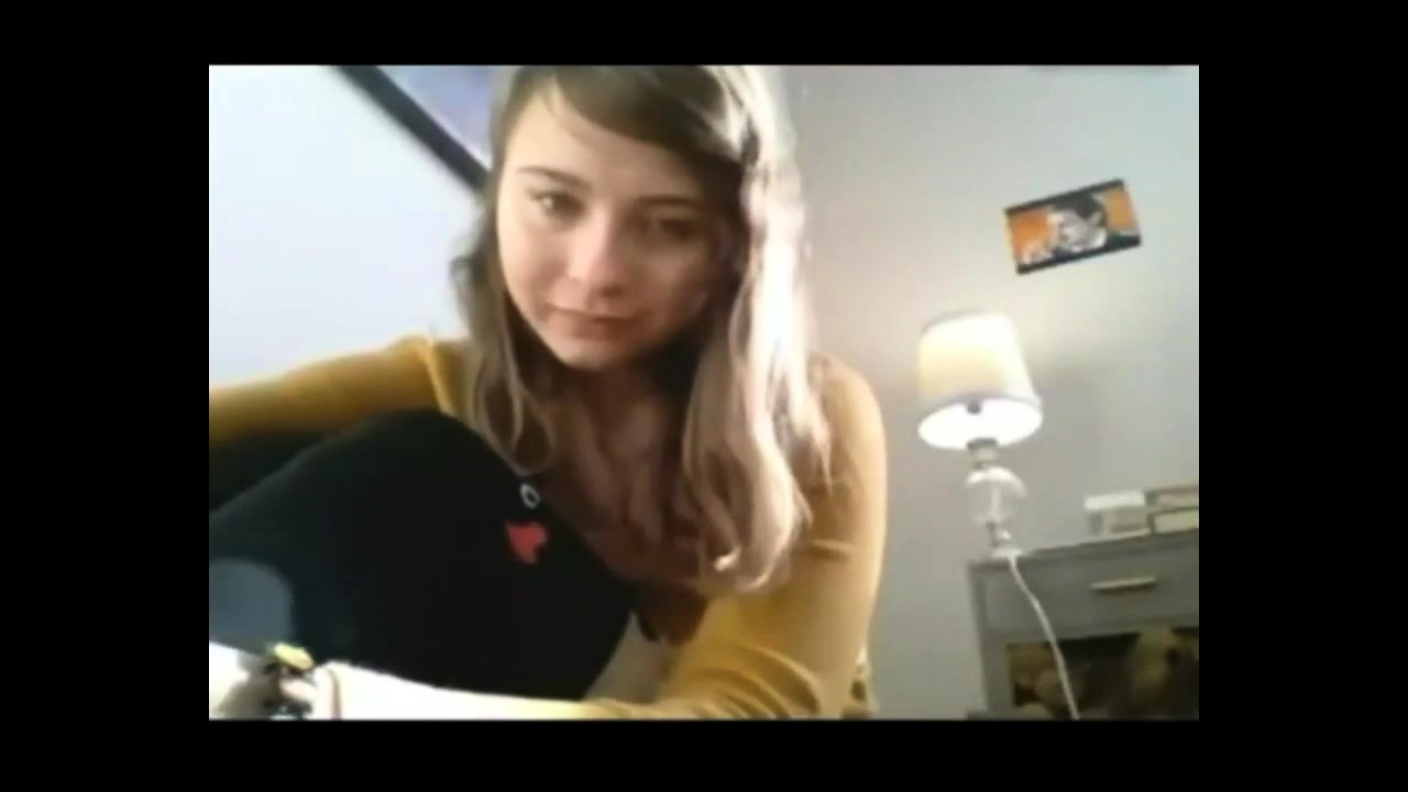 Insane orgasm during video chat (Amalia 19)