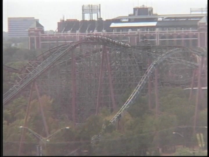 Sexy blonde Dara takes an old fat cock down her young throat