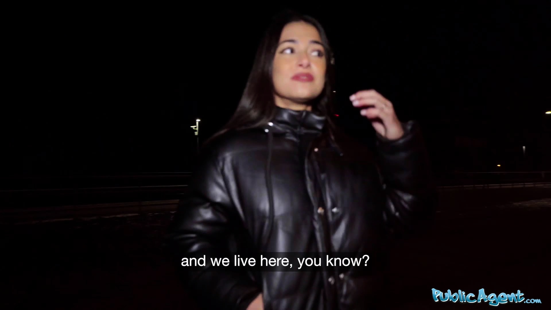 Public Agent Big ass babe public blowjob with big dick